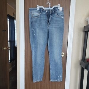 Judy Blue Distressed Slim Fit Jeans - Light Blue New With Tag